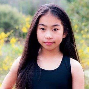 Akira Van - Age, Height, Birthdate, Family, Wiki & More