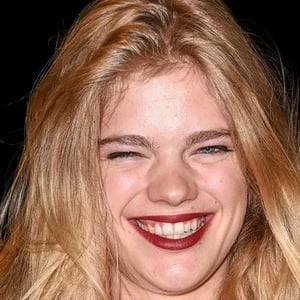 Valerie van der Graaf Biography