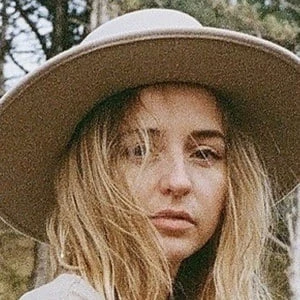 Rosa van Iterson - Networth, Bio, Wiki, Family, Birthday, Networth & More