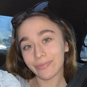 Amber Van Pelt Biography