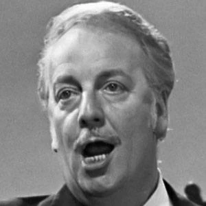 Lou van Burg - Bio, Networth, Family, Age, Birthdate & More