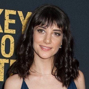 Sheila Vand - Networth, Bio, Wiki, Family, Birthday, Networth & More