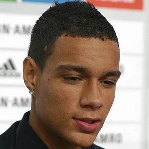 Gregory van der Wiel - Networth, Biography, Birthdate, Family & More