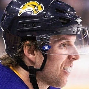 Thomas Vanek Biography