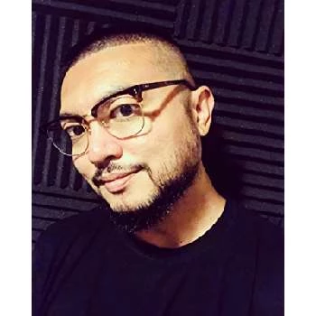 Varian David - Age, Bio, Birthdate, Family, Networth & More