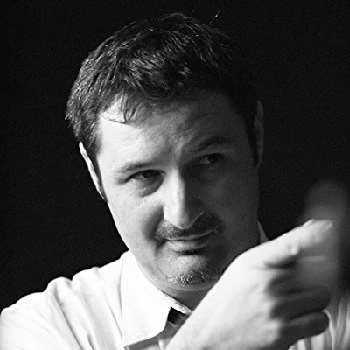 Vasilis Blioumis - Family, Bio, Birthday, Family, Income & More