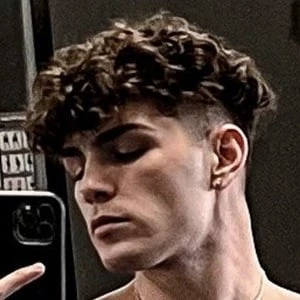 Chris Vasquez - Wiki, Bio, Birthdate, Networth, Family & More