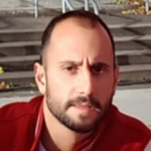 Victor Vazquez Biography