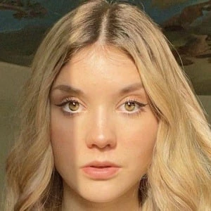 Valeria Vedovatti - Family, Bio, Birthdate,Age, Networth , Wiki& More