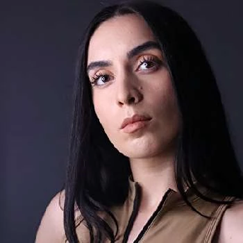 Vee Kinslow - Age, Bio, Birthdate, Family, Networth & More