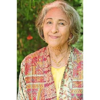 Vee Kumari Biography