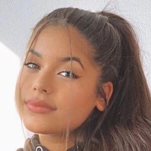 Annie Vega - Bio, Networth, Family, Age, Birthdate & More