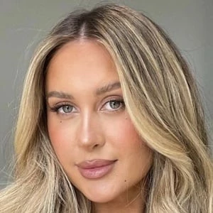 Emily Venz Biography