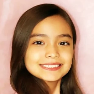 Angelee Vera - Age, Wiki, Birthdate, Bio, Networth, Family & More