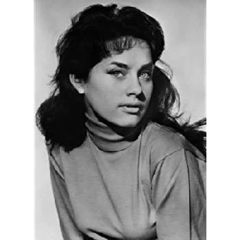 Vera Tschechowa - Age, Bio, Birthdate, Family, Networth & More