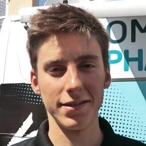 Carlos Verona - Family, Bio, Birthday, Family, Income & More