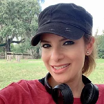 Veronica Robledo - Age, Bio, Birthdate, Family, Networth & More