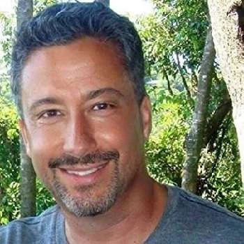 Vic Davis - Age, Bio, Birthdate, Family, Networth & More