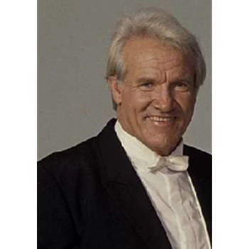 Vic Rooney - Age, Bio, Birthdate, Family, Networth & More