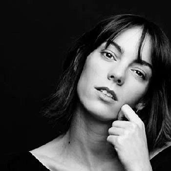 Vicky Luengo Biography