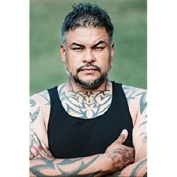 Víctor González - Birthday, Bio, Wiki, Family, Networth & More