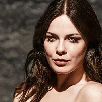 Victoria Givlin - Age, Bio, Birthdate, Family, Networth & More