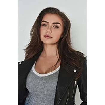 Victoria Konefal - Height, Bio, Wiki, Family, Birthplace, Networth & More