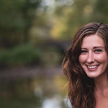 Victoria McDevitt - Age, Bio, Birthdate, Family, Networth & More