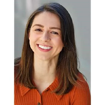 Victoria Scott - Age, Bio, Birthdate, Family, Networth & More