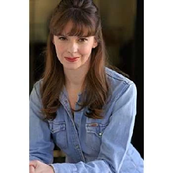 Victoria Stilwell Biography