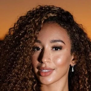 Caroline Viehweg - Family, Bio, Birthdate,Age, Networth , Wiki& More