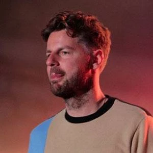 Vieze Fur - Age, Wiki, Birthdate, Bio, Networth, Family & More