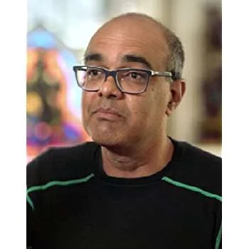 Vijay Balasubramanian - Age, Bio, Birthdate, Family, Networth & More