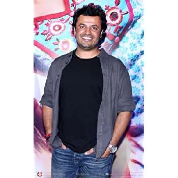 Vikas Bahl - Age, Bio, Birthdate, Family, Networth & More