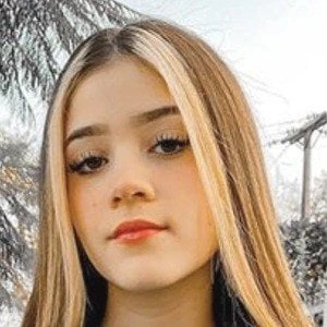 Fernanda Villalobos Biography