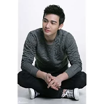 Vin Zhang Biography