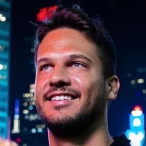 Alessandro Vinai - Bio, Networth, Family, Age, Birthdate & More