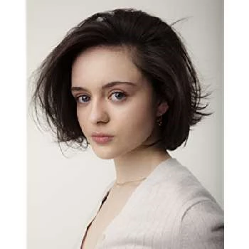 Viola Prettejohn - Age, Bio, Birthdate, Family, Networth & More