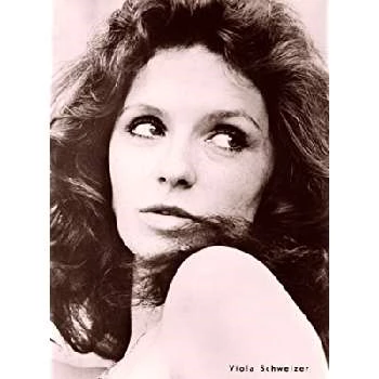 Viola Schweizer - Age, Wiki, Birthdate, Bio, Networth, Family & More