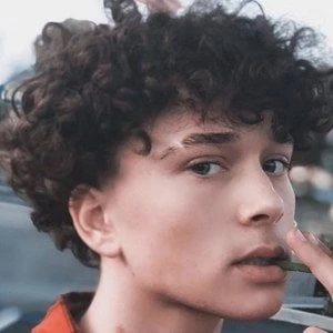 Vitalyyboo Biography
