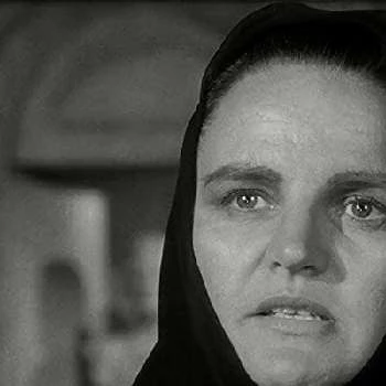 Vivian Nathan - Age, Bio, Birthdate, Family, Networth & More