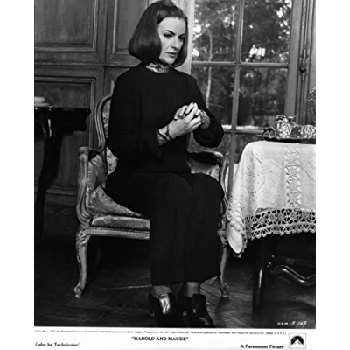 Vivian Pickles Biography