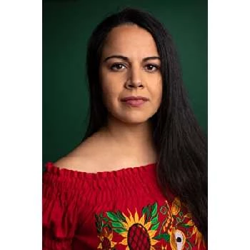 Viviana Chavez - Age, Bio, Birthdate, Family, Networth & More