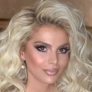 Marina Vjollca Biography