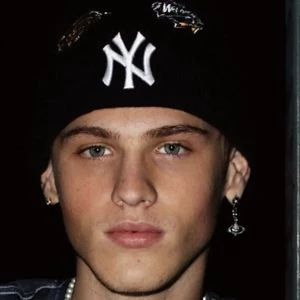 Tie Vlone - Age, Wiki, Birthdate, Bio, Networth, Family & More