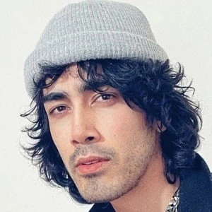 DVG - Age, Height, Birthdate, Family, Wiki & More