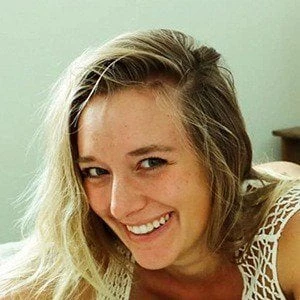 Summers VonHesse Biography