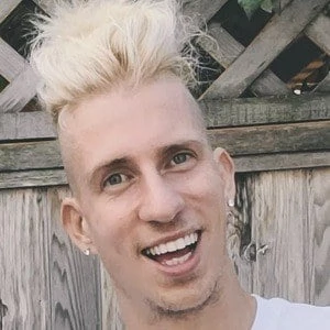 Chris Voros - Networth, Bio, Birthdate, Age, Family & More