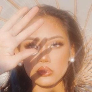 Anna Vu - Age, Height, Birthdate, Family, Wiki & More