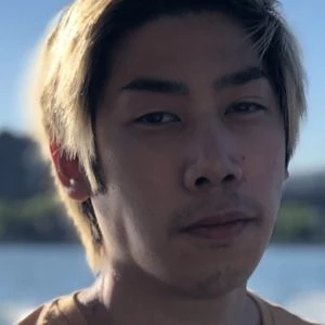 Phi Vu Biography